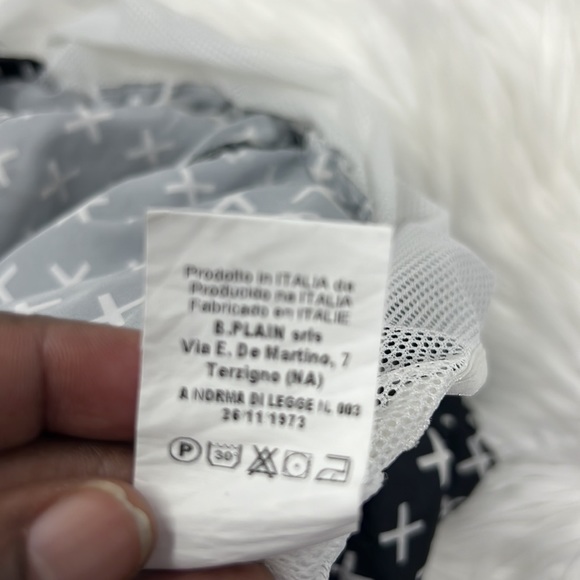 NOS Beachwear Graphic Print Trunk Men’s Medium Black Swim Shorts - Picture 8 of 8